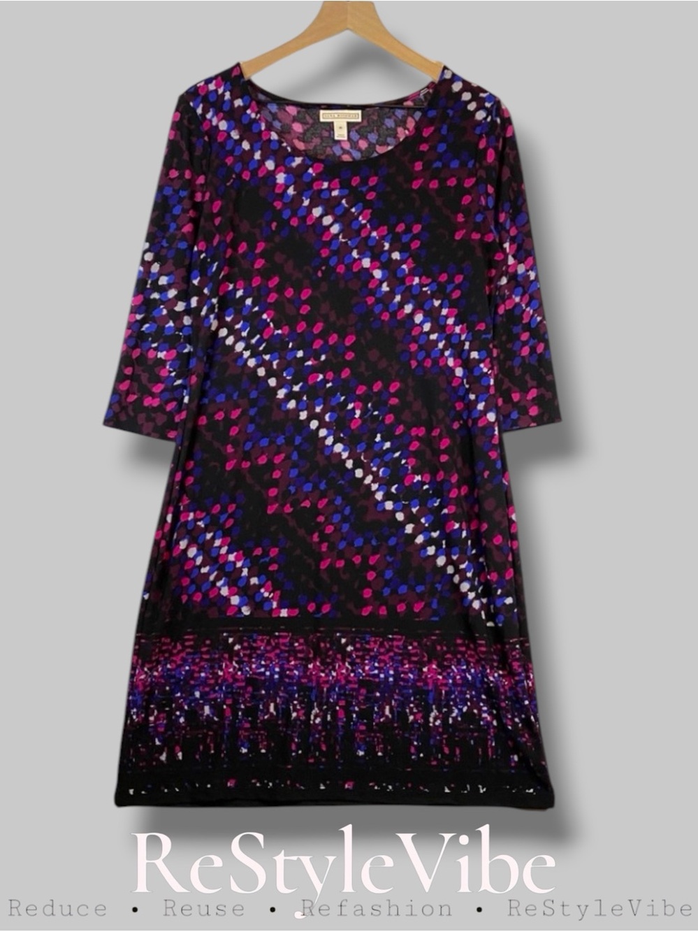 Dana Buchman Women’s Size M Dress Shift Stretch Purple Knee Length 3/4 Sleeve